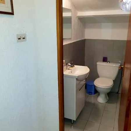 Maison De 2 Chambres Avec Vue Sur La Mer Terrasse Amenagee Et Wifi A D'aullene A 3 Km De La Plage